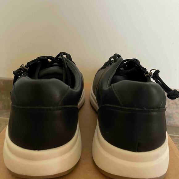 Billy Comfort Lo Zip Around Black Sneaker - Picture 6 of 7